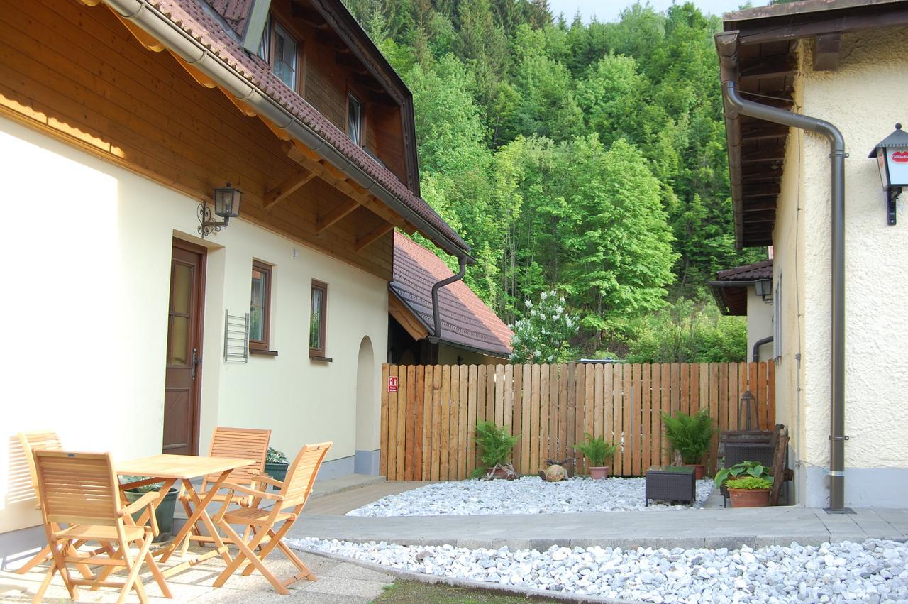 Gasthof Martinihof Latschach ober dem Faakersee ภายนอก รูปภาพ